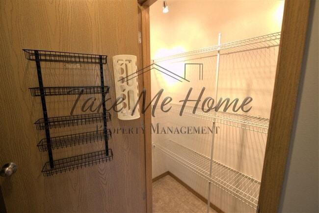 Photo - Vintage Hills Beauty!