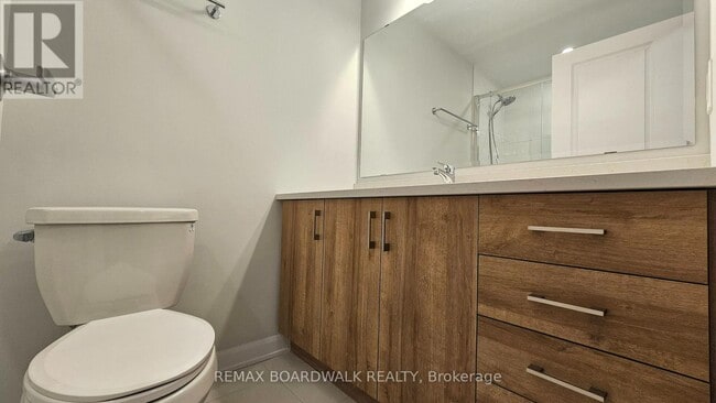 Photo - 801 Glenroy Gilbert Dr