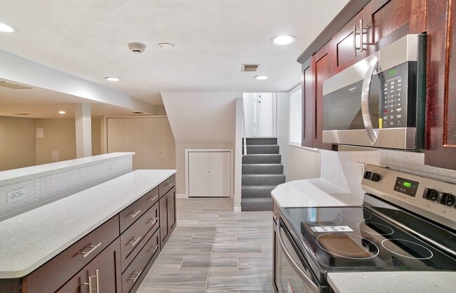 Photo - 4831 Kirk St Unidad G