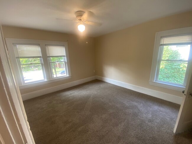 2225 Berkley Ave SW Unit 2