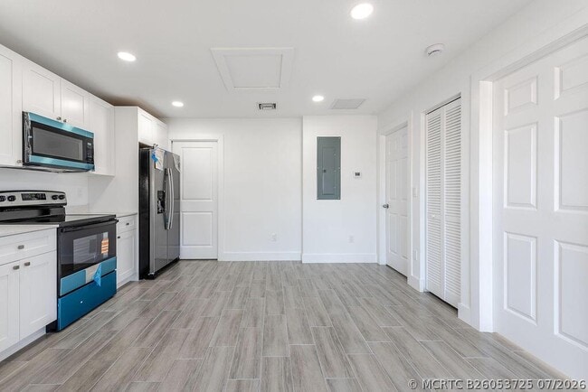 Photo - 4959 SE Primrose Way
