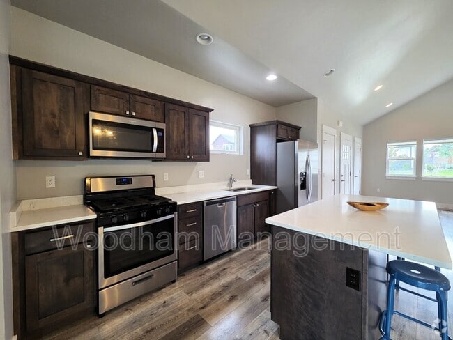 Building Photo - 3105 Mistral Way Rental