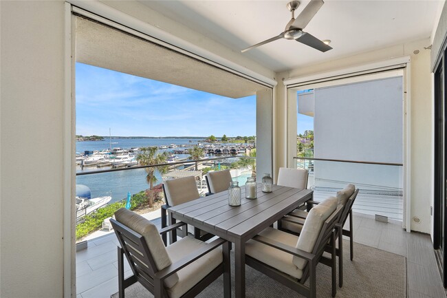 Photo - 199 Waterpoint Court Unidad 208