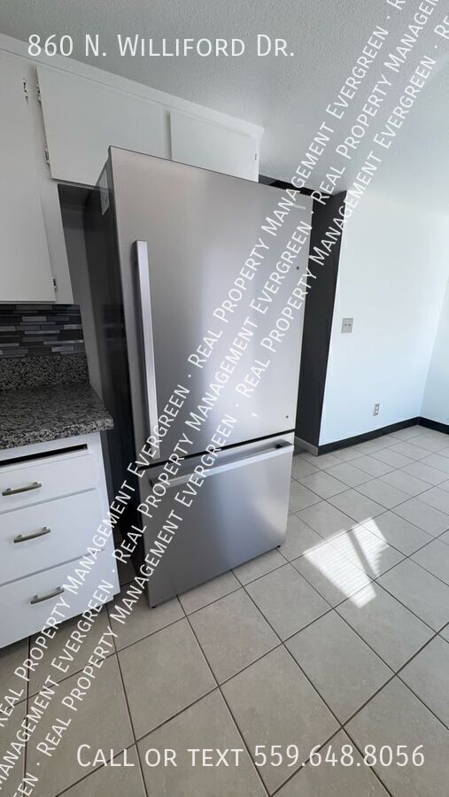 Photo - 860 N Williford Dr