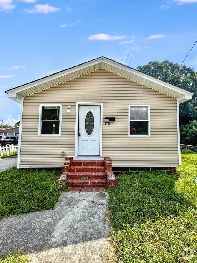 Building Photo - 1717 Arlington Rd Rental