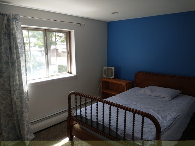 Photo - 67 Bishop Dr Unit 67 Bishop