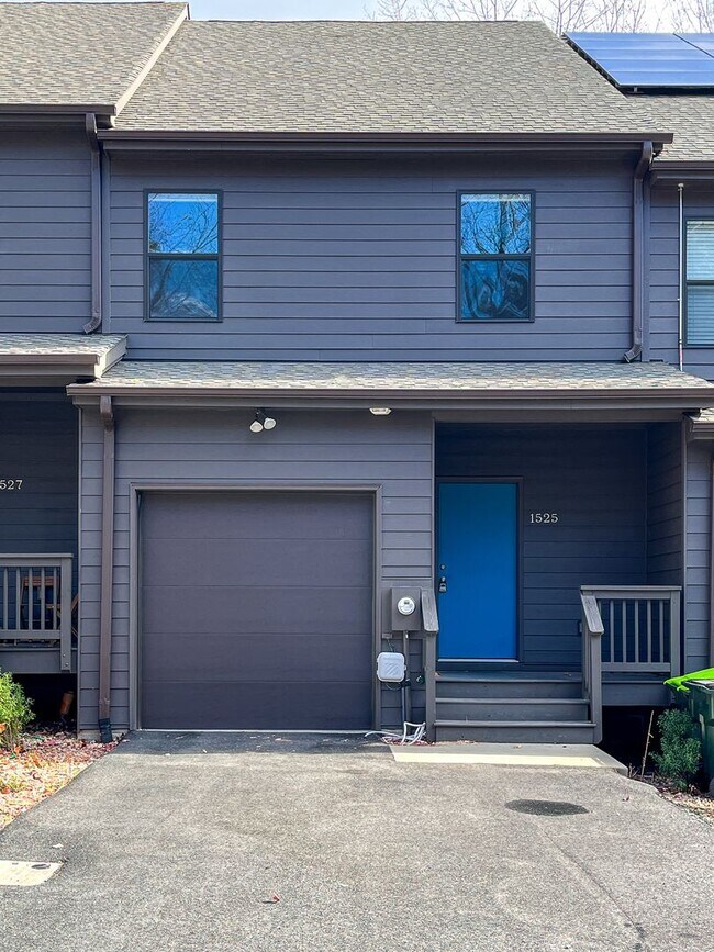 3bd/3.5ba Townhome in Birnam Wood - 3bd/3.5ba Townhome in Birnam Wood