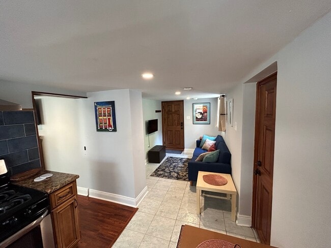 Entry & Living Room - 1107 General Pershing St Unit 1107 General Pershing St.