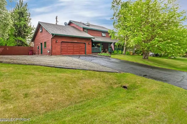 Building Photo - 11070 Equestrian St