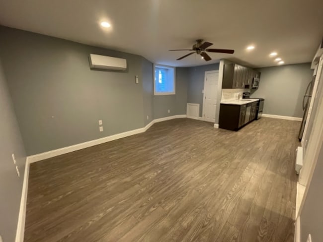 215 Washington Ln Unidad 5