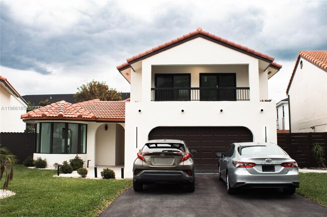 Building Photo - 10433 SW 118th Ct