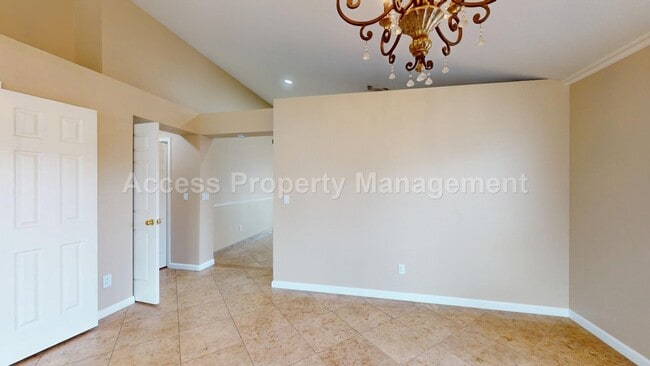 Photo - 2141 Norik Dr