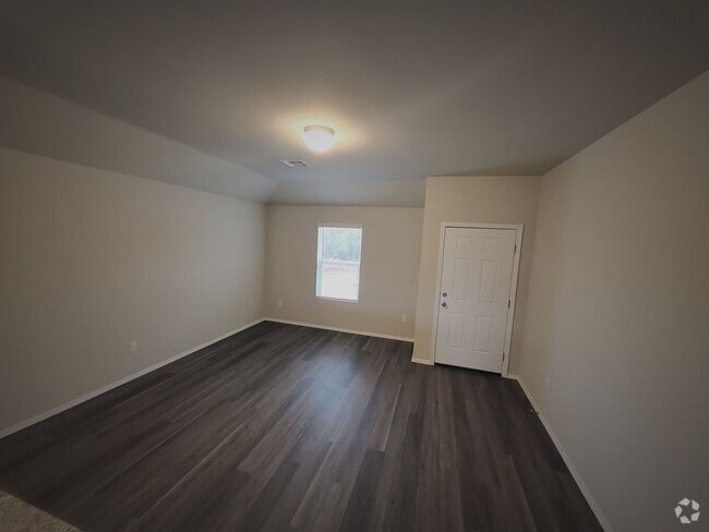 Building Photo - ?Home in the Edmond Area! ?