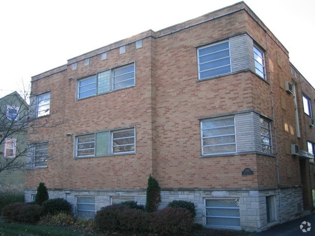 Building Photo - 2819 Erie Ave Unit 6 Rental
