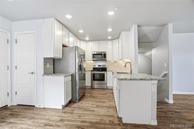 Photo - 6104 Summit Peak Ct