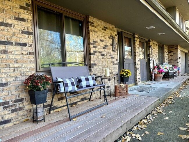 Photo - 5345 Wedgewood Dr