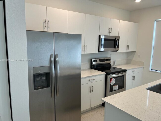 Photo - 25556 SW 108th Ave