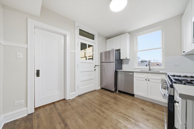 Photo - 6938 N Campbell Ave Unit 1