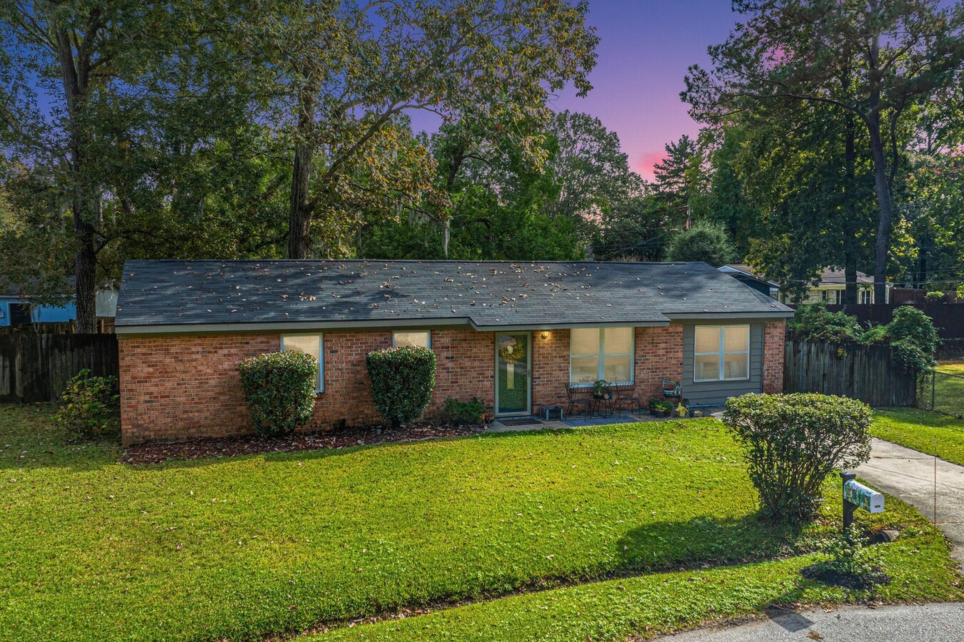 Photo - 1989 Beechnut St House