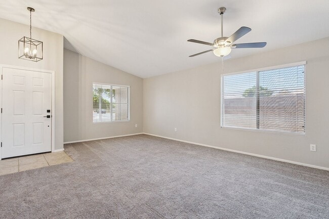 Photo - 1556 N Rockwell Ct