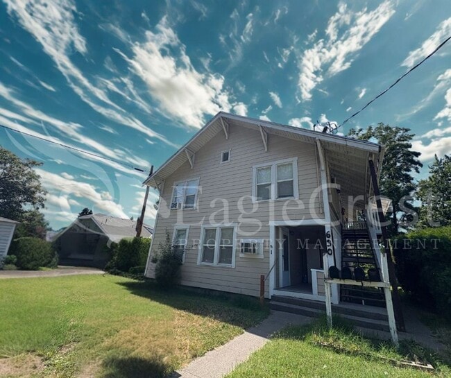 Building Photo - 630FRISCO Unit 1