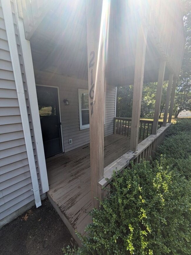 2BD/2BA Unit at LakePointe