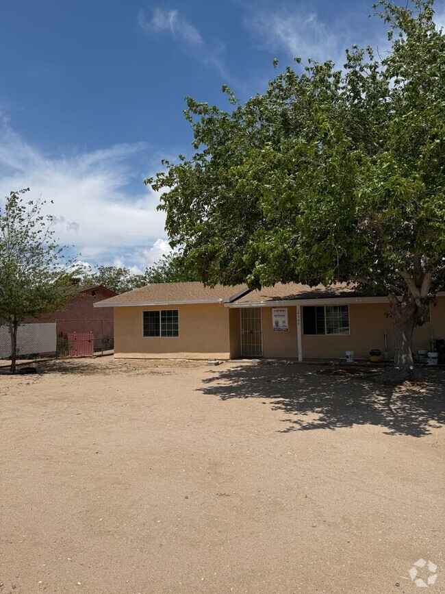 Building Photo - Charming 4-Bedroom Home for Rent in Hesper...
