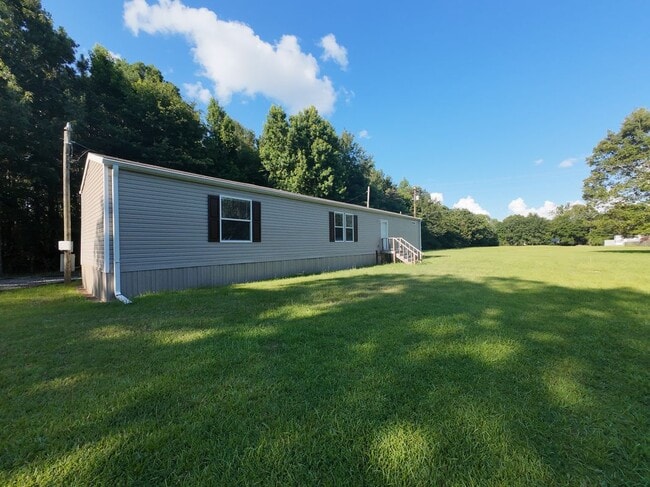 Building Photo - 463 Comanche Rd Rental