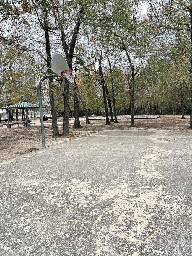 Building Photo - 3300 Pebblebrook Dr Unit 75