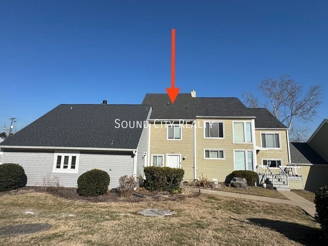 Building Photo - 403 Raintree Dr