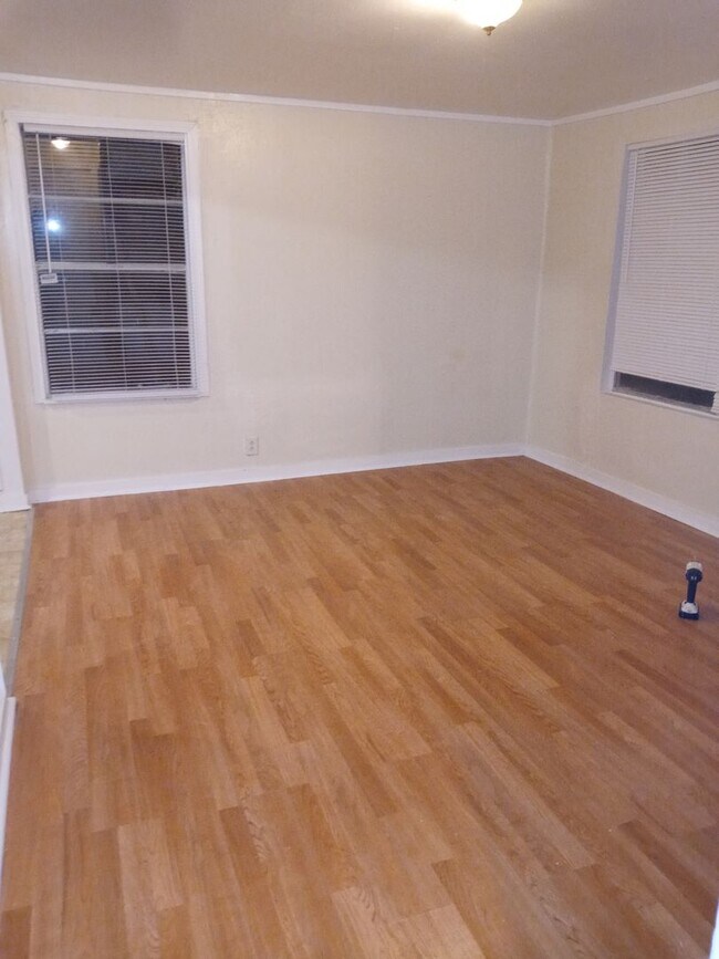 Photo - 124 Wilson St