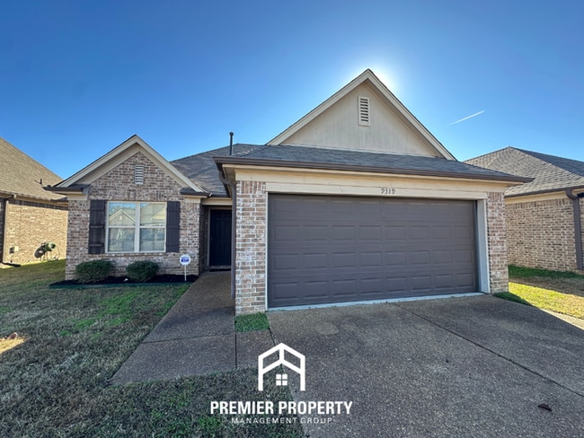 Building Photo - 9319 Eckley Cove