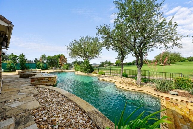 Building Photo - 4008 Sugarloaf Dr