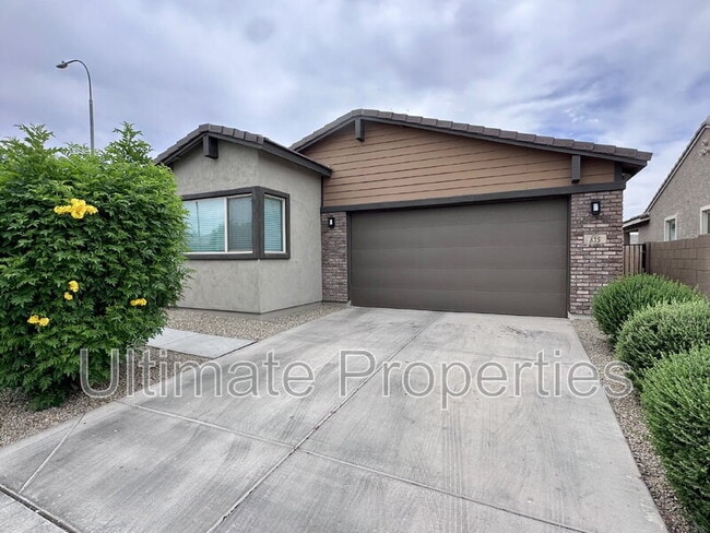 Photo - 835 N 110th Ave