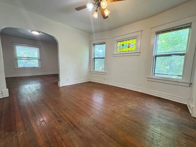 Photo - 3944 Roanoke Rd Unit 3944