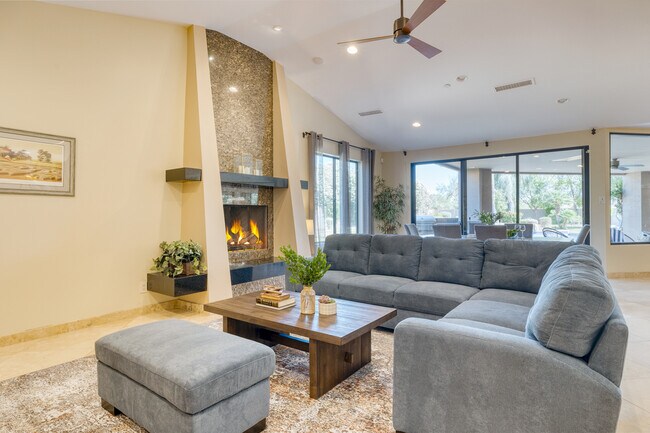 Photo - 10775 E Sunnyside Dr