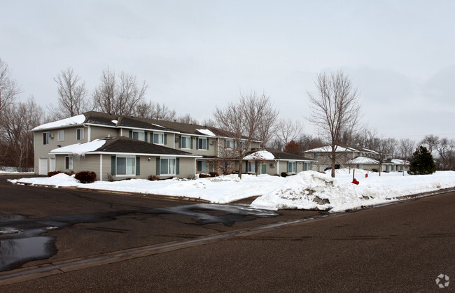 Building Photo - Raven Court Rental