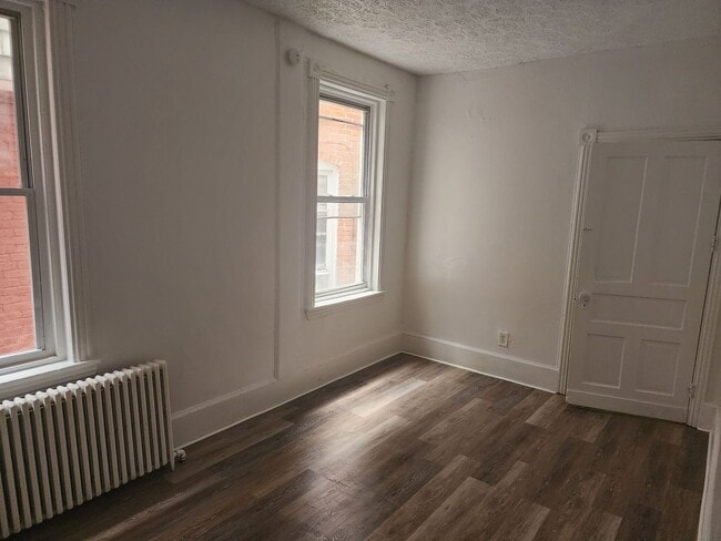 Photo - 115 W 23rd St Unit 1