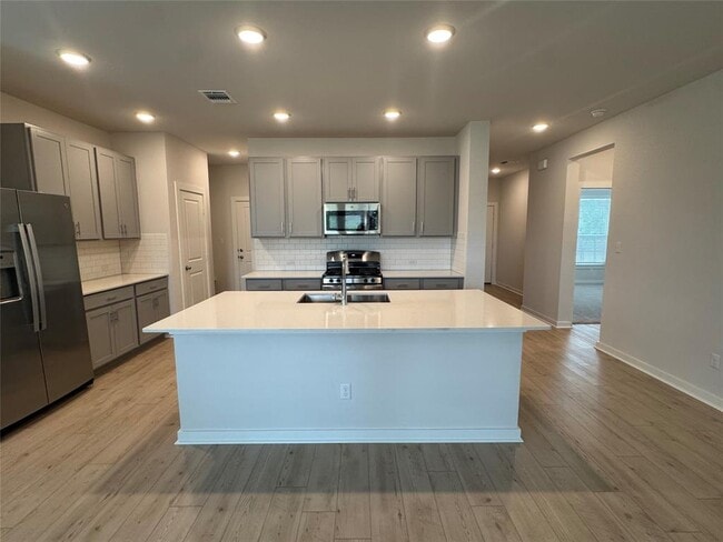 Photo - 75 Hereford Lp