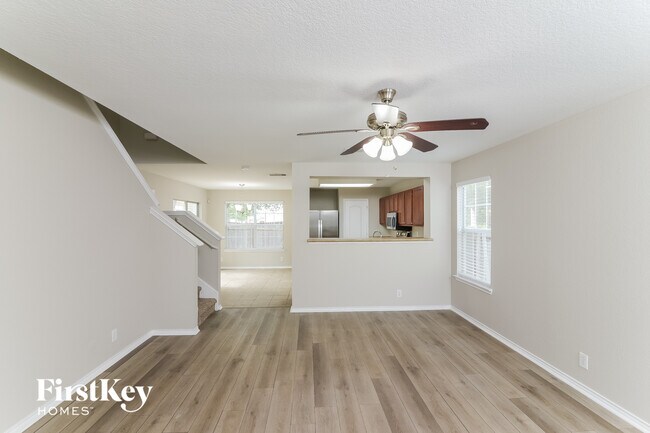 Photo - 4710 Adkins Trail