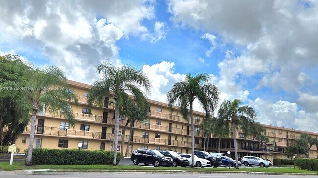 Photo - 9370 SW 8th St Condo Unit 208