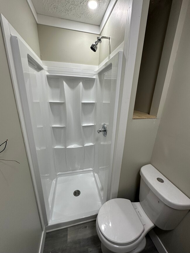 Photo - 16 S McGee St