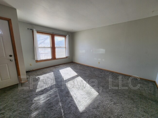 Photo - 2209 W 4th St