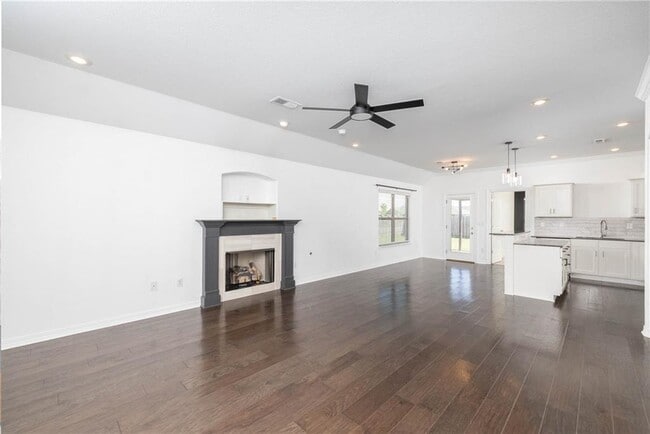 Photo - 4405 W Anthem Dr