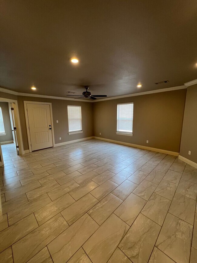 Photo - 9012-9014 Sandra Way Unit 9012