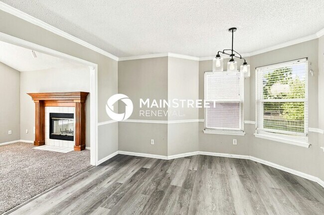 3 Bedroom Pet-Friendly Home in Kansas City, MO with Main Street Renewal