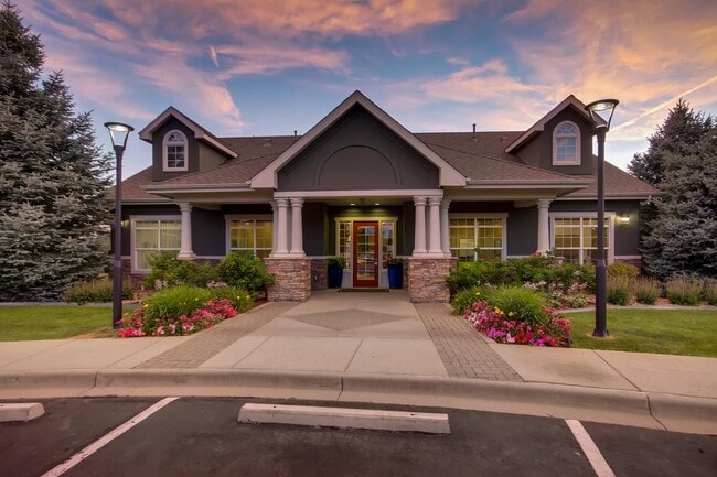 Building Photo - Heritage at Stone Mountain Rental