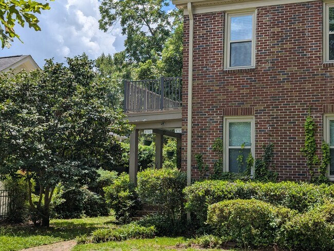 Photo - 2732 Blossom St Unit 2732