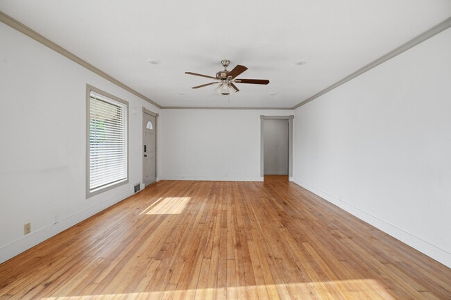 Photo - 1011 Walnut St