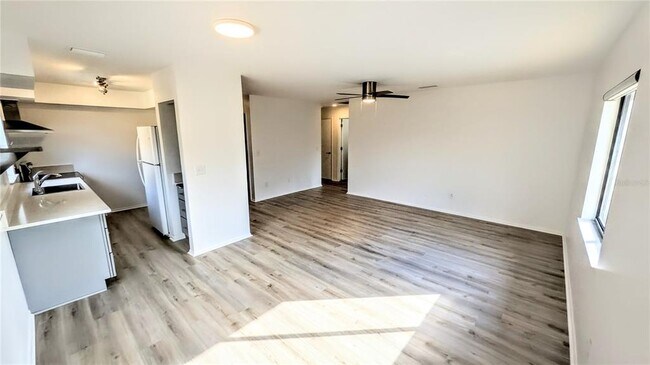 Photo - 6973 Madonna Pl